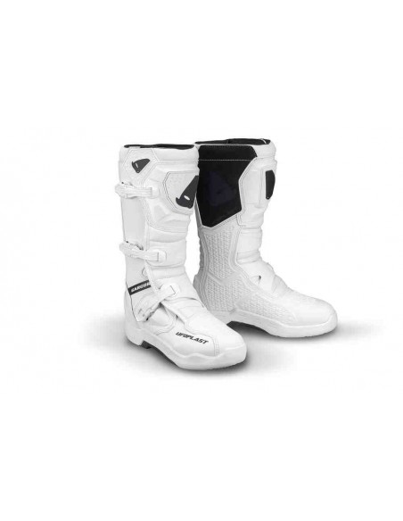 BOTAS UFO GARGOR BLANCAS 2024