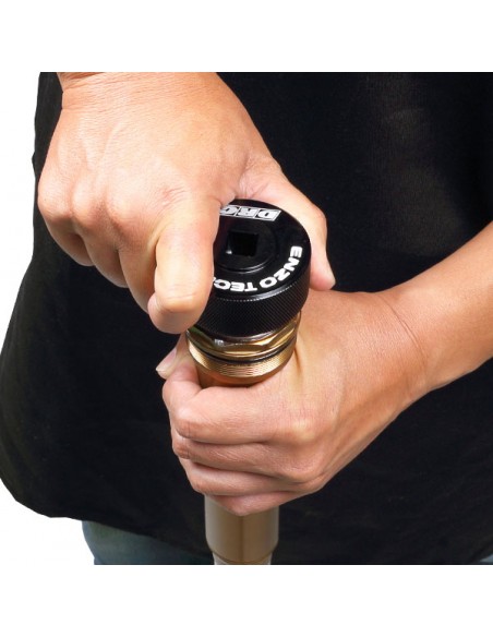 UTIL REMOVER/APRETAR VALVULA DE COMPRESION SHOWA AOS ROJO